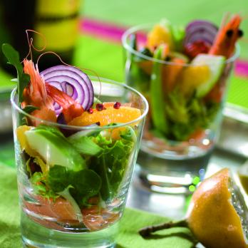 Smoked salmon salad with apples and orange