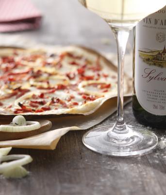 Tarte flambée (Alsace thin pizza)