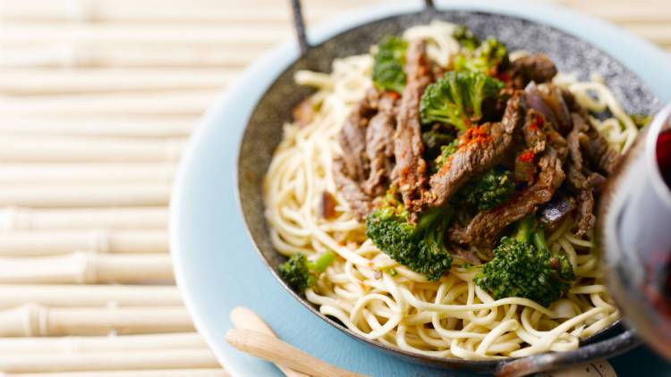 Sesame beef stir-fry